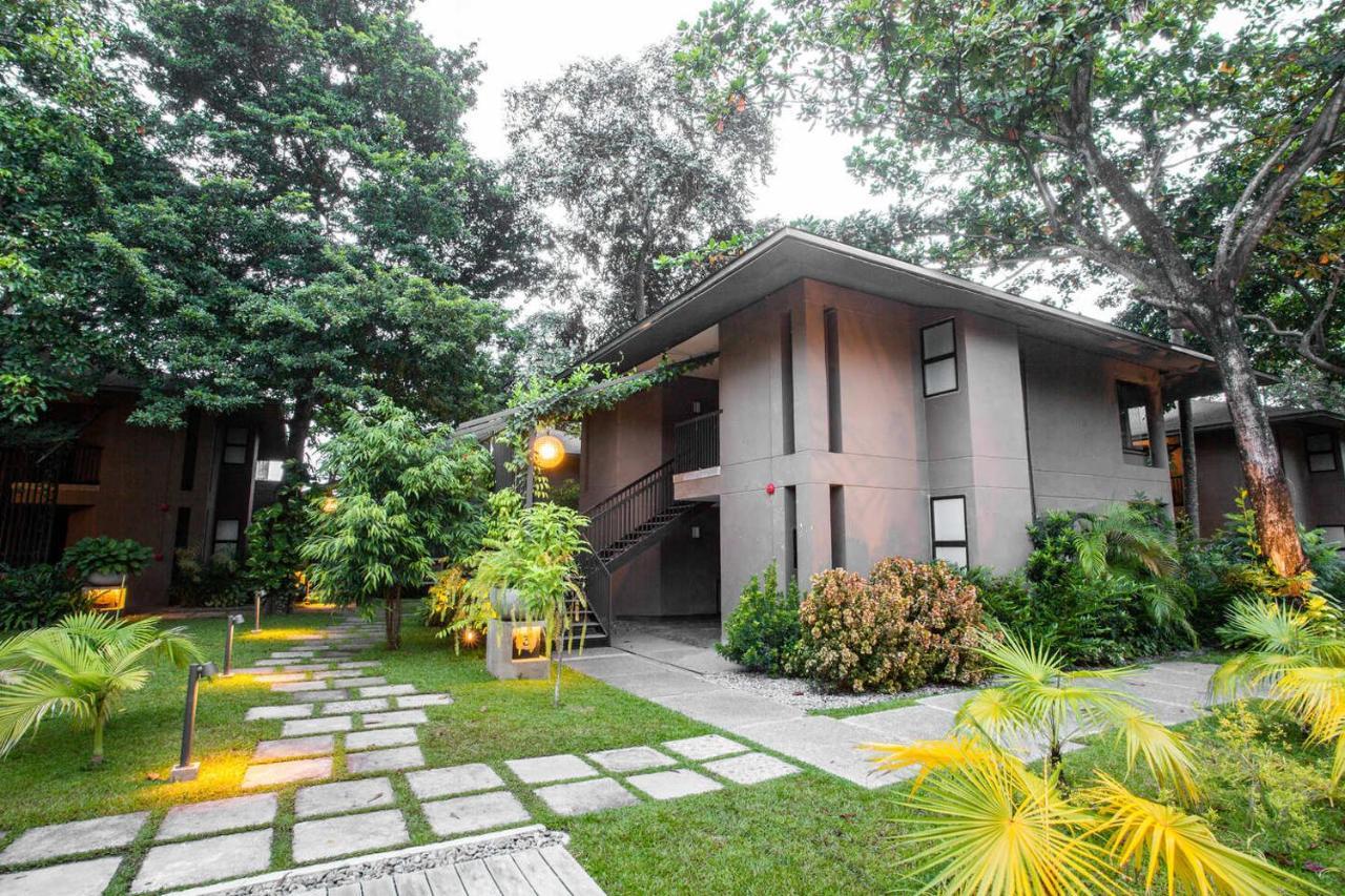 The Henry Resort Dumaguete Dumaguete City Экстерьер фото