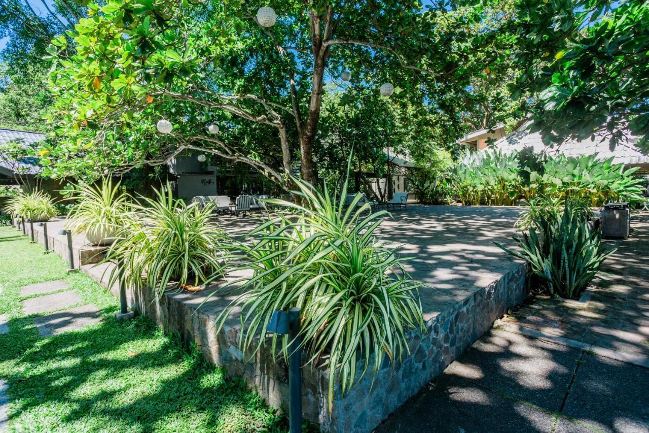 The Henry Resort Dumaguete Dumaguete City Экстерьер фото